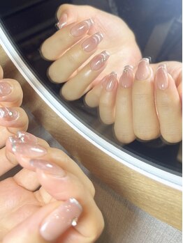 コローレ(Colore)の写真/《京橋》ワンホンネイルであなたの指先に魅力をプラス！初回オフ無料★豊富なパーツで理想のネイルが叶う♪