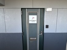 【サロン外観】ギャラン南小倉906号