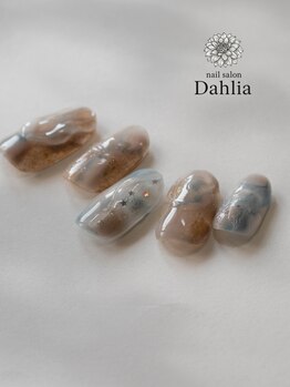ダリア 辻堂(Dahlia)の写真/【特別な日はいつもより可愛くおしゃれに◎】華やかなイベントや特別な日のネイルは当サロンへお任せ♪