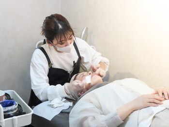 ビーマジック(Be Magic)の写真/ほうれい線・フェイスラインのゆるみにアプローチ！NKCLでキュッと引き締まった小顔を叶える◎