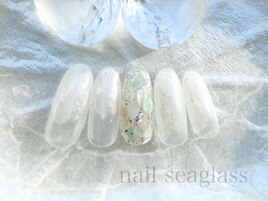 クリア感が◎シェルネイル