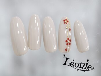 レオニー(Leonie)/シンプルお正月ネイル