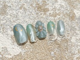 ぷっくりフラワーネイル