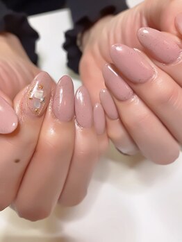 ジェル５本までパーツ付け放題