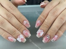 ココナッツネイル/