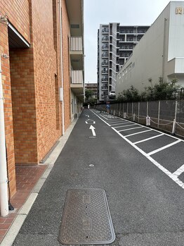 全身もみほぐし がじゅまる/駐車場入り口