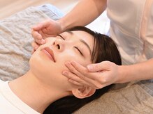 美整ルーム 横浜店(美整ROOM)の雰囲気（横浜にOPENしたばかり☆落ち着いたベージュ空間で癒しの時間を。）