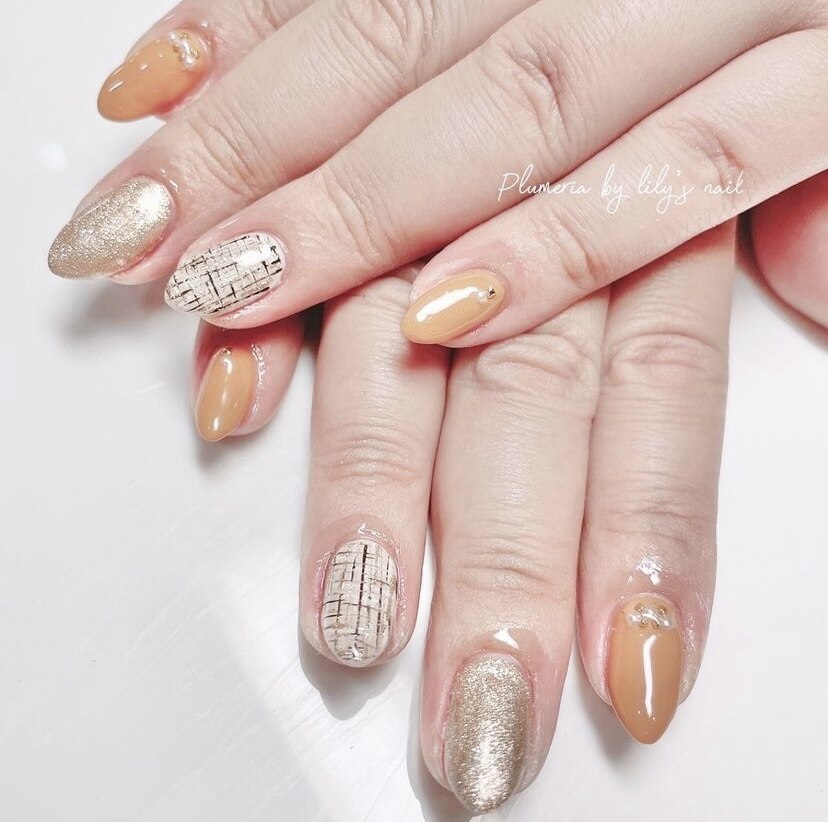 2026年冬トレンド】プルメリアのネイルデザイン集｜人気順