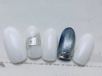 プライベートサロン イース/マグネット×シルバー