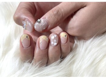 エミュレ(emure.)/イニシャルイエローネイル