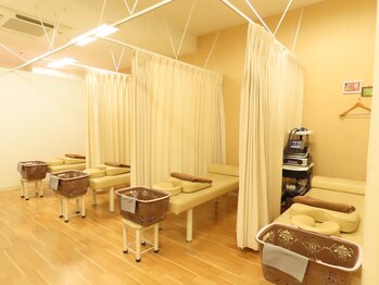 げんき堂鍼灸整骨院 イオン新潟西/施術ベッド