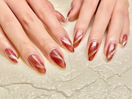 【B29】マグネットネイル