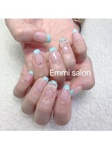 エミー(emmi)/