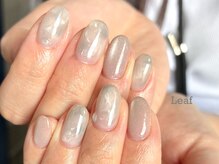 リーフ(Leaf)/もやもやニュアンスネイル