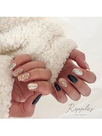 ビジューネイル