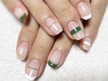 ヘアーアンドネイル ルシア(Hair&Nail Lucia)/かわいい!深緑!