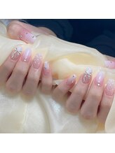 グロー ネイル(Glow Nail)/