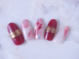 ボルドーのニュアンスネイル