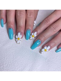 ぷっくりフラワーネイル