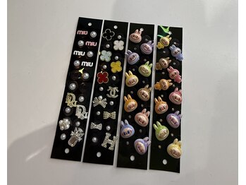 テンディ(TenD.)/耳つぼジュエリー