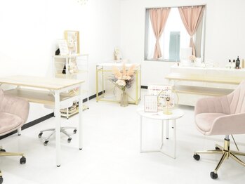 エスケー(s.k.)の写真/初めてのお客様も通いやすいアットホームな空間♪丁寧なカウンセリングとデザイン提案で理想のお手元へ◎