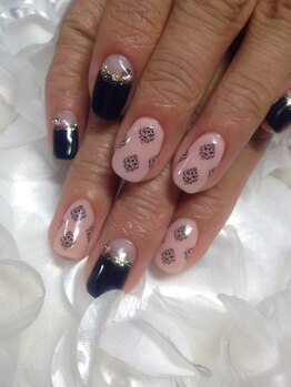 ネイルルーム プリル(Nail Room pulir)/