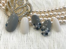 ネイルサロン クイル(QUILL)/１１月グレー（２）