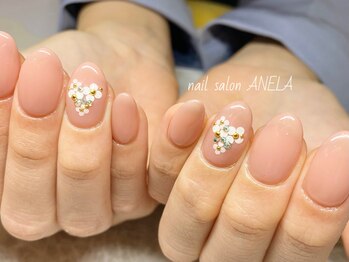 アネラ(ANELA)/フラワーネイル