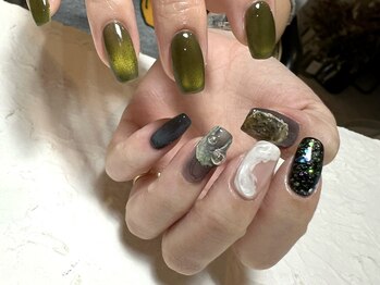 デューネイルスタジオ(dew nail studio)/ブラックアシメニュアンス