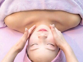 ベル(Belle)の写真/《小鼻の毛穴角栓ケア+鼻下ワックス脱毛¥4500》産毛も除去するWAXで化粧ノリ透明感UP!お顔WAX&美容脱毛も◎