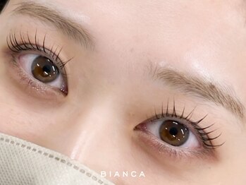 ビアンカ 恵比寿西口店(Bianca)の写真/予約数NO.1平日まつげパーマ上¥4400上下￥5500～◎パリジェンヌ¥5500＋￥1100で話題のマスカラパーマも
