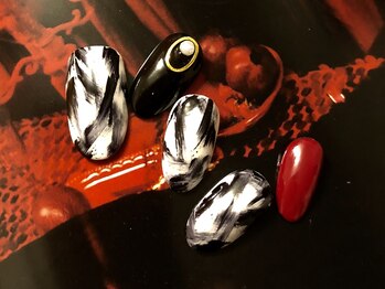 オズ ネイルアンドアイ(OZ NAIL&EYE)/ブラックホワイト