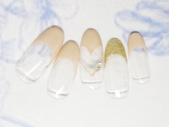 ネイルライフ(NailLife)/ハートフレンチネイル
