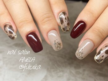 アネラ(ANELA)/白べっ甲ネイル
