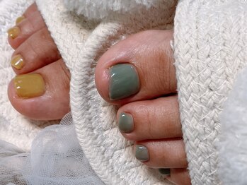 メグ(meg)/フットネイル6,600円