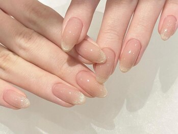 ラヴィン(Lovin)の写真/パラジェルライセンス取得の高技術スタッフのみ在籍サロン♪お仕事上派手なネイルができない方にもお勧め！