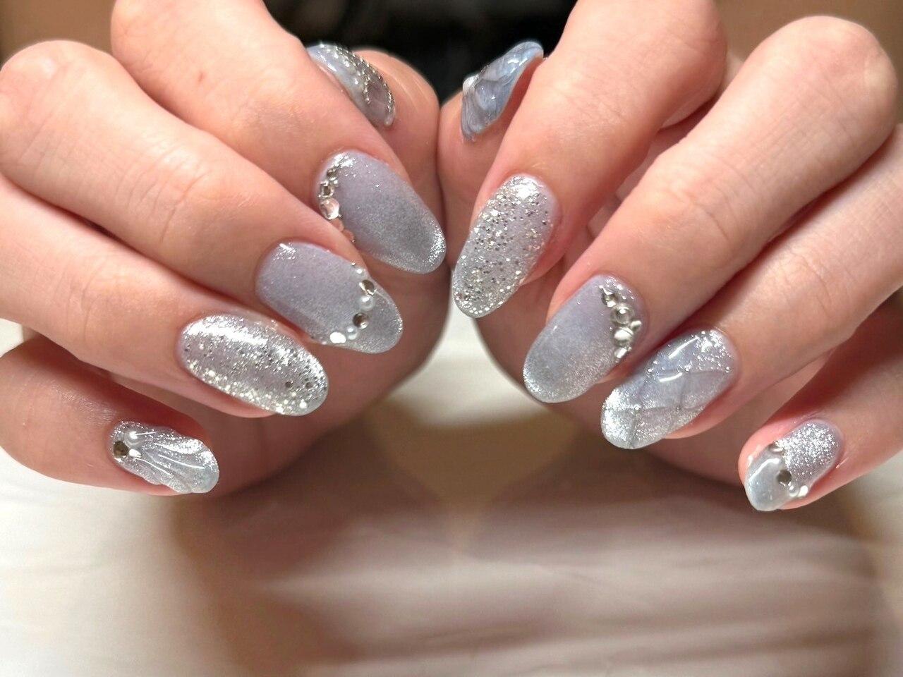 【オーダーネイルチップ】ぷっくりハート 透明ホワイト シルバー  韓国 ちゅるん : saymi\u0027s ぷっくり ハート おしゃれ 韓国 iPhone15