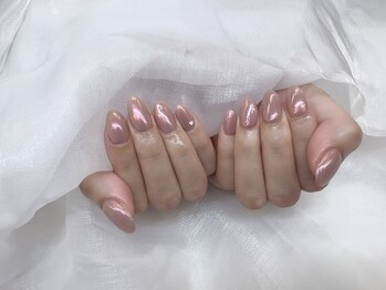 ミンミン(Min min)/オーロラネイル