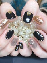 レジーナ(Regina)/黒×ゴールド