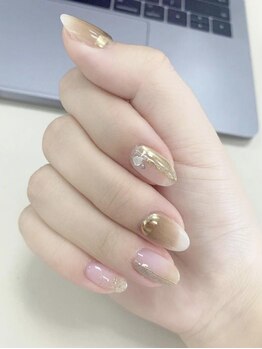 ハロー(Hello)の写真/＜駅近×コスパ◎＞モテ可愛ネイルはお任せ♪サンプル多数ご用意◎お好みのデザインがきっと見つかる！！