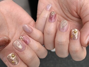 スノー ドロップ(Snow drop)/ニュアンスネイル