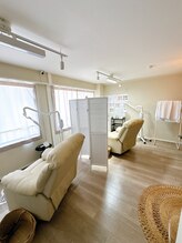 ホワイトニングショップ 阪急伊丹店/伊丹店☆店内