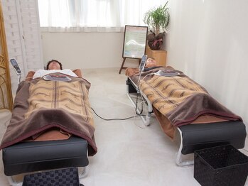 ワコーエステ部/脊椎セラピ-ペアで一緒に