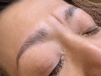 リヴェール/ハリウッドブロウ