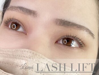 ロマ(Loma)/ラッシュリフト