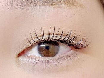 エイルアイラッシュ(Aile eyelash)の写真/圧倒的なモチの良さで美しい目元をキープ♪カラエクで抜け感のあるお目元に!【チャチャタウンから徒歩4分】