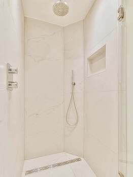 東苑美人/シャワールームも使用ok