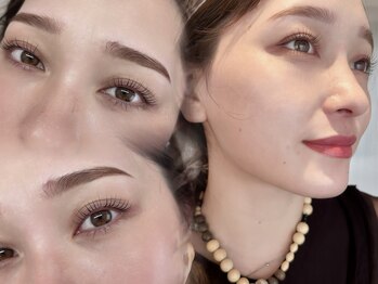 グロウ(glow)/眉毛ワックス×まつげパーマ