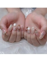 ラウラ(Laula)/チークネイル！