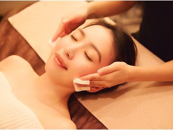 クロードモネ 東京駅丸の内店/フェイシャルトリートメント